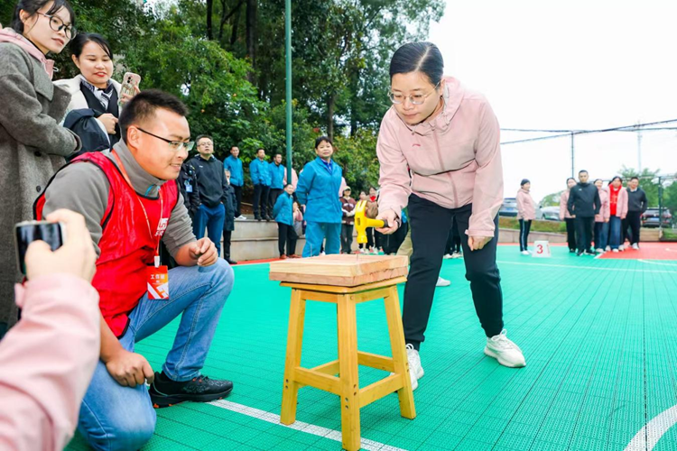 燃爆金秋,“趣”动三福!——长沙市第三社会福利院2025年职工趣味运动会超燃回顾